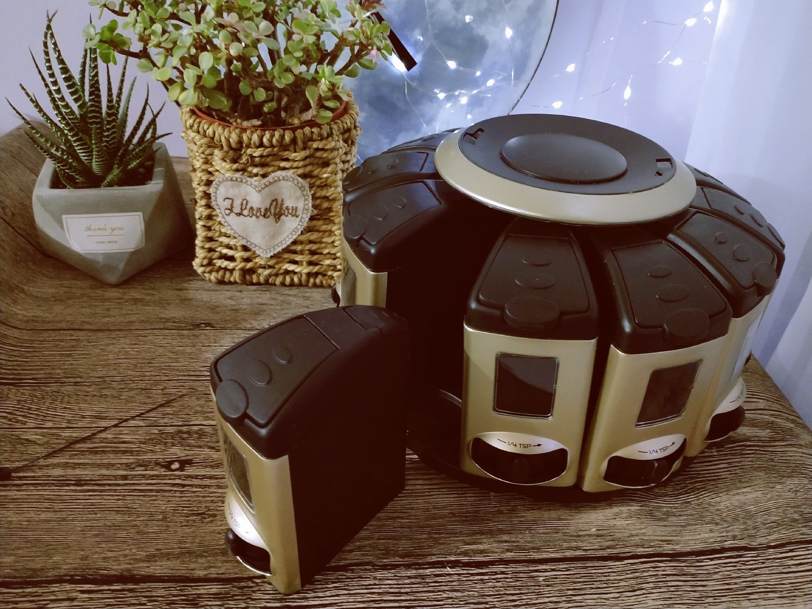 Automatic scale measuring spice box - Image 8